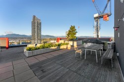 1409-10626 City Parkway  Surrey, BC V3T 0S3