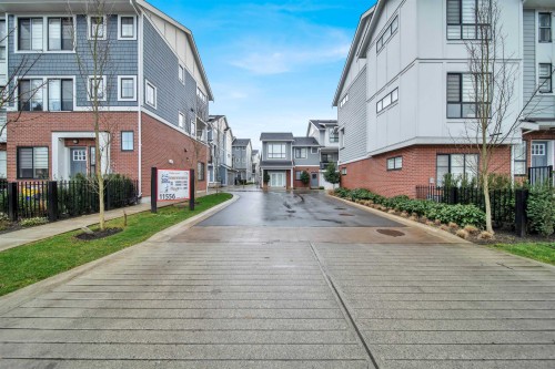 19-11556 72a Avenue  Delta, BC V4C 1A9