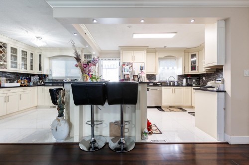 9318 Cinnamon Drive, Surrey, BC 