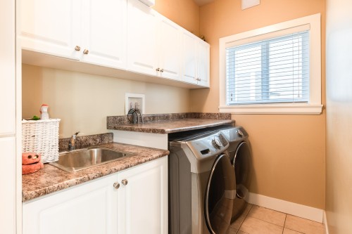 14239 62 Avenue, Surrey, BC 