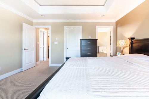 14239 62 Avenue, Surrey, BC 