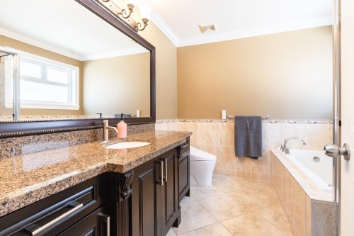 14239 62 Avenue, Surrey, BC 