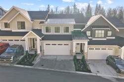 8-35247 Straiton Road  Abbotsford, BC V2S 7Z1