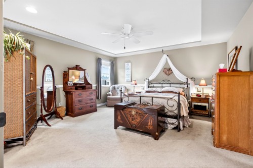 16728 62A Avenue, Surrey, BC 