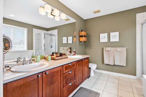 16728 62A Avenue, Surrey, BC 