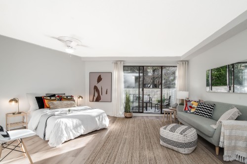 110-15020 North Bluff Road  White Rock, BC V4B 5A4