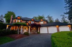 7942 145th Street Street  Surrey, BC V3S 8C2