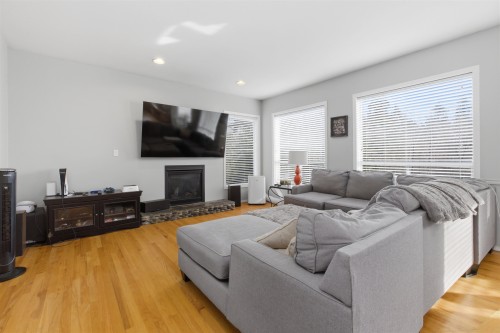 4570 Maysfield Crescent, Langley, BC 