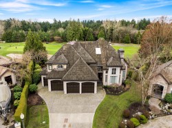 16358 Lincoln Woods Court  Surrey, BC V3Z 0J8