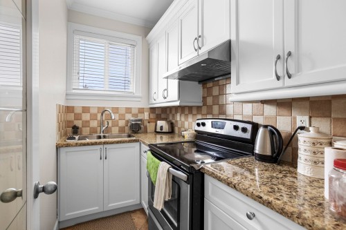 9416 Wallace Crescent, Surrey, BC 