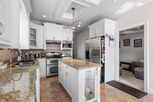 9416 Wallace Crescent, Surrey, BC 
