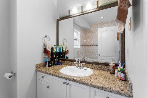 9416 Wallace Crescent, Surrey, BC 