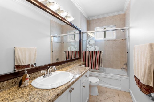 9416 Wallace Crescent, Surrey, BC 