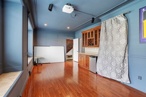 9416 Wallace Crescent, Surrey, BC 