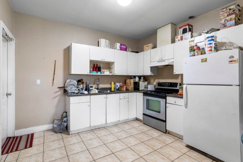 9416 Wallace Crescent, Surrey, BC 
