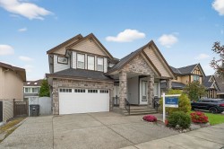 13255 62 Avenue  Surrey, BC V3X 2H7
