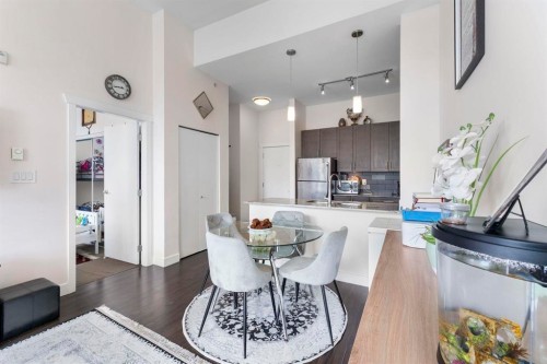 405-13468 King George Boulevard, Surrey, BC 