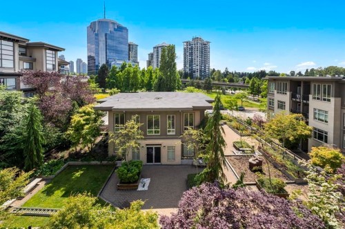 405-13468 King George Boulevard, Surrey, BC 