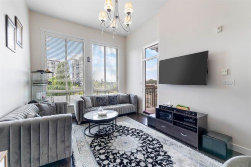 405-13468 King George Boulevard, Surrey, BC 