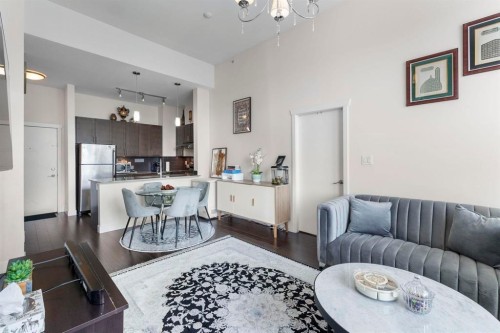 405-13468 King George Boulevard, Surrey, BC 