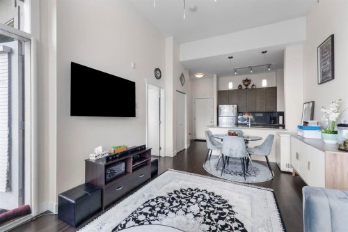 405-13468 King George Boulevard, Surrey, BC 