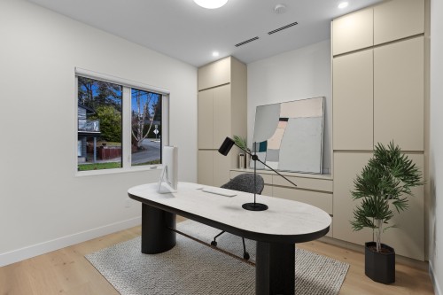 14799 Oxenham Avenue, White Rock, BC 