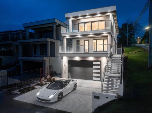 14799 Oxenham Avenue, White Rock, BC 