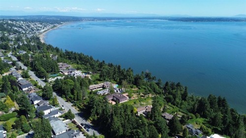 13752 Marine Drive, White Rock, BC 