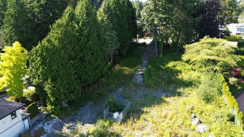 13752 Marine Drive, White Rock, BC 