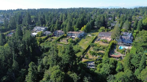 13752 Marine Drive, White Rock, BC 