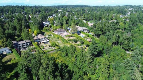 13752 Marine Drive, White Rock, BC 