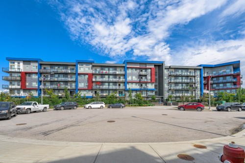 120-5486 199a Street  Langley, BC V3A 0N6