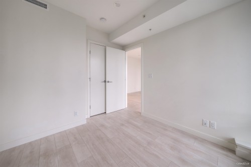 903-13318 104 Avenue, Surrey, BC 