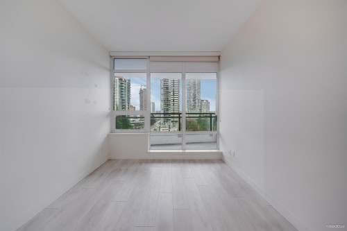 903-13318 104 Avenue, Surrey, BC 