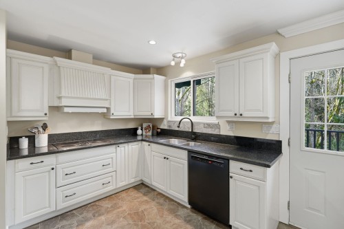 7346 Priory Place, Delta, BC 