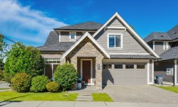 16411 26b Avenue  Surrey, BC V3Z 0P3