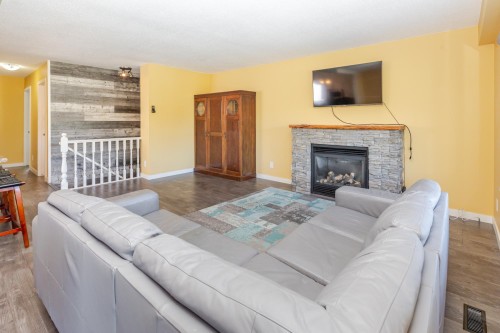 832 Stevens Street, White Rock, BC 