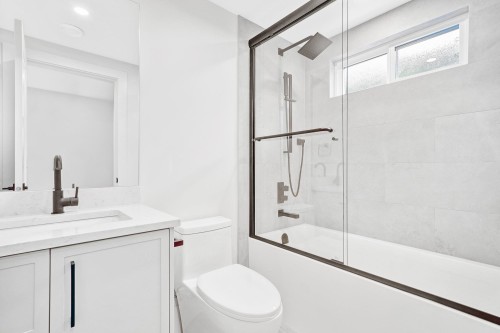 12660 14B Avenue, Surrey, BC 