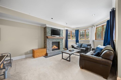 16211 29 Avenue, Surrey, BC 