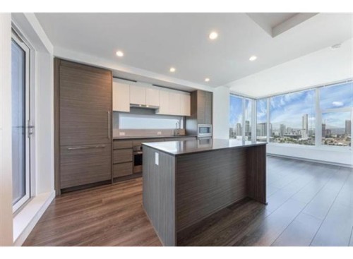 2704-13615 Fraser Highway, Surrey, BC 