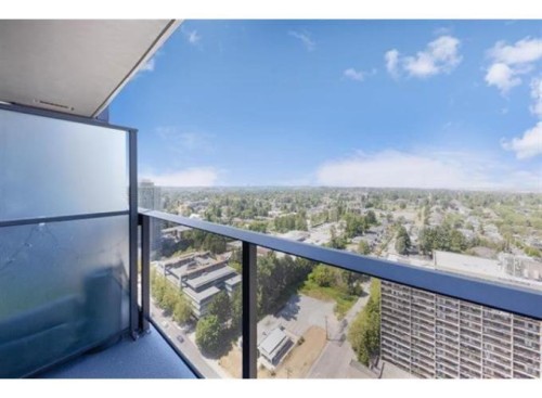 2704-13615 Fraser Highway, Surrey, BC 