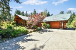 9921 Watt Street  Mission, BC V2V 0B6