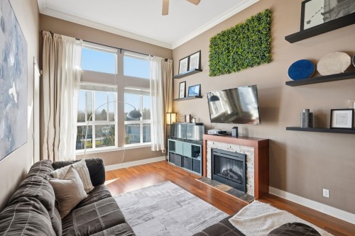 421-5430 201 Street  Langley, BC V3A 0A2