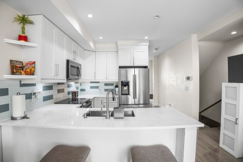 116-7080 188 Street, Surrey, BC 