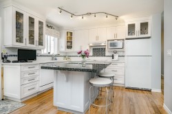 65-1400 164 Street  Surrey, BC V4A 8V8