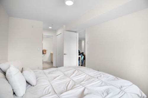 201-19201 66A Avenue, Surrey, BC 