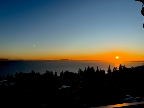 1403-1501 Foster Street  White Rock, BC V4B 0C3