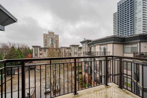 402-10455 University Drive, Surrey, BC 