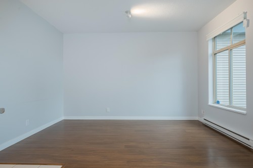 402-10455 University Drive, Surrey, BC 