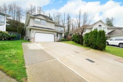 30980 Brookdale Court  Abbotsford, BC V2T 5S3